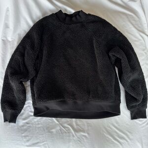 Athleta- The Throw-On-and-Go Sherpa sz M Black